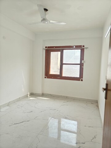 1 BHK Builder Floor For Rent in Paryavaran Complex