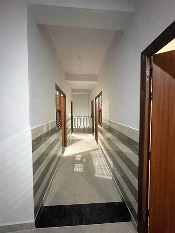   Pg at Sector 110 – for Rent