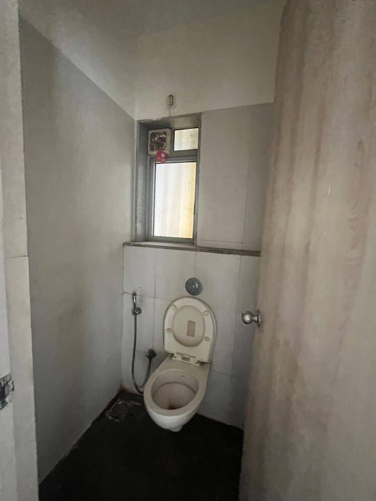 Bathroom, lodha-palava-casa-rio-caspiana 1 Bedroom 676 Sq.Ft. Apartment In Dombivli East Thane 8451076