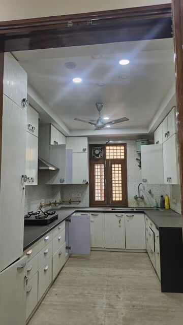 Kitchen in 3 BHK Builder Floor at New Rajinder Nagar – for Rent