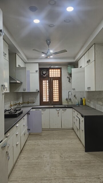 Kitchen in 3 BHK Builder Floor at New Rajinder Nagar – for Rent