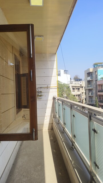 Balcony in 3 BHK Builder Floor at New Rajinder Nagar – for Rent