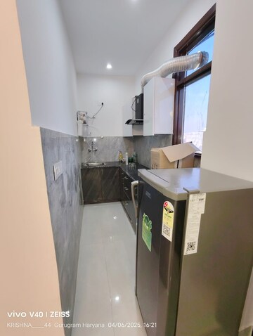 Kitchen in 2 BHK Builder Floor at Golden Crest, Sector 52 – for Rent
