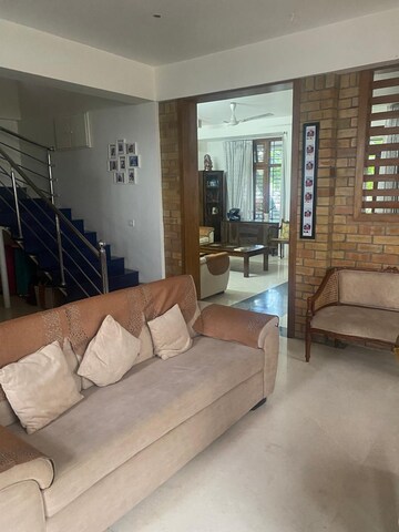 Living Room in 6 BHK Independent House at Banjara Hills – for Sale
