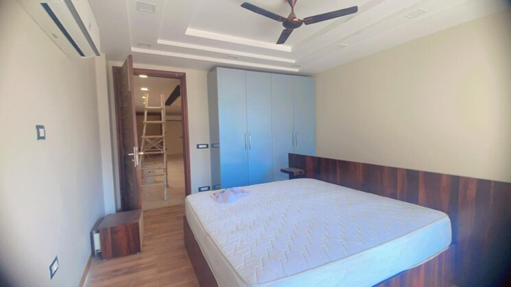 Bedroom, ss-southend-floors 5 Bedroom 4500 Sq.Ft. Builder Floor In South City 2 Gurgaon 8451481