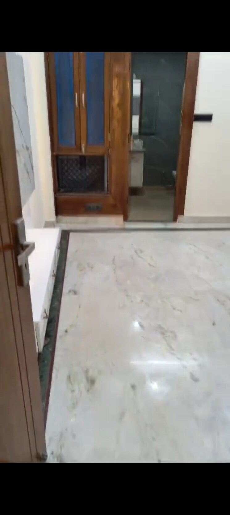 Room, indrapuram 4 Bedroom 130 Sq.Mt. Builder Floor In Indrapuram Ghaziabad 8451550