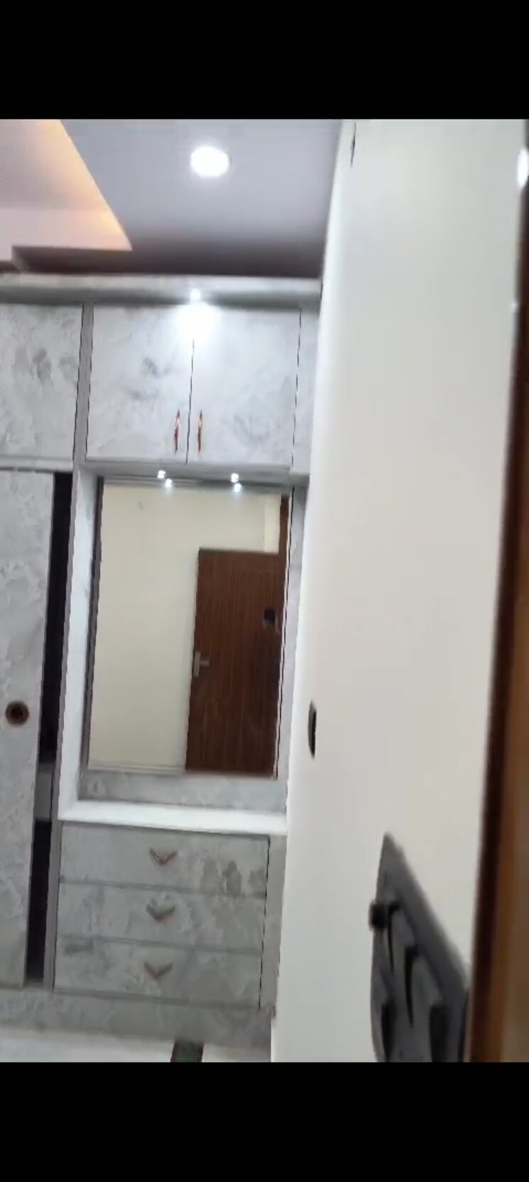 Bathroom, indrapuram 4 Bedroom 130 Sq.Mt. Builder Floor In Indrapuram Ghaziabad 8451550
