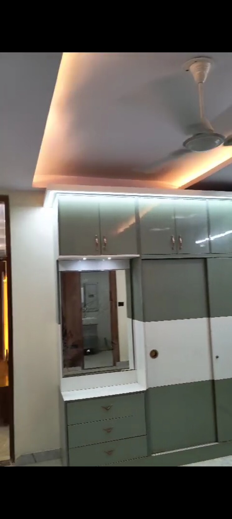 undefined, indrapuram 4 Bedroom 130 Sq.Mt. Builder Floor In Indrapuram Ghaziabad 8451550