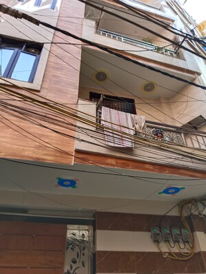 2.5 BHK Builder Floor – Exterior View View at Krishna Nagar - for Sale