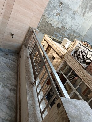 Balcony in 2.5 BHK Builder Floor at Krishna Nagar – for Sale