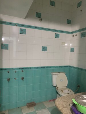 Bathroom in 4 BHK Independent House at Sector 21d – for Sale