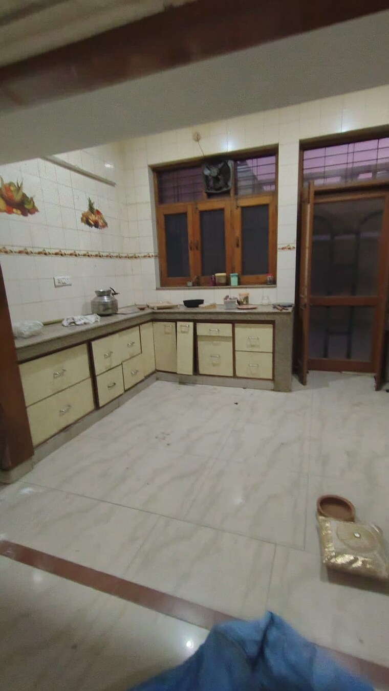 Bedroom, sector 21d 4 Bedroom 1600 Sq.Ft. Independent House In Sector 21d Faridabad 8451579