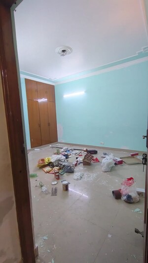 Room in 4 BHK Independent House at Sector 21d – for Sale