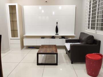 Furnished Amenities in 2 BHK Apartment at Prestige Lakeside Habitat, Varthur – for Rent