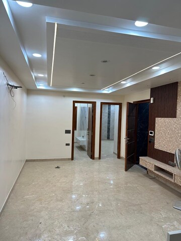 Room in 3 BHK Builder Floor at Rohini Sector 8 – for Rent