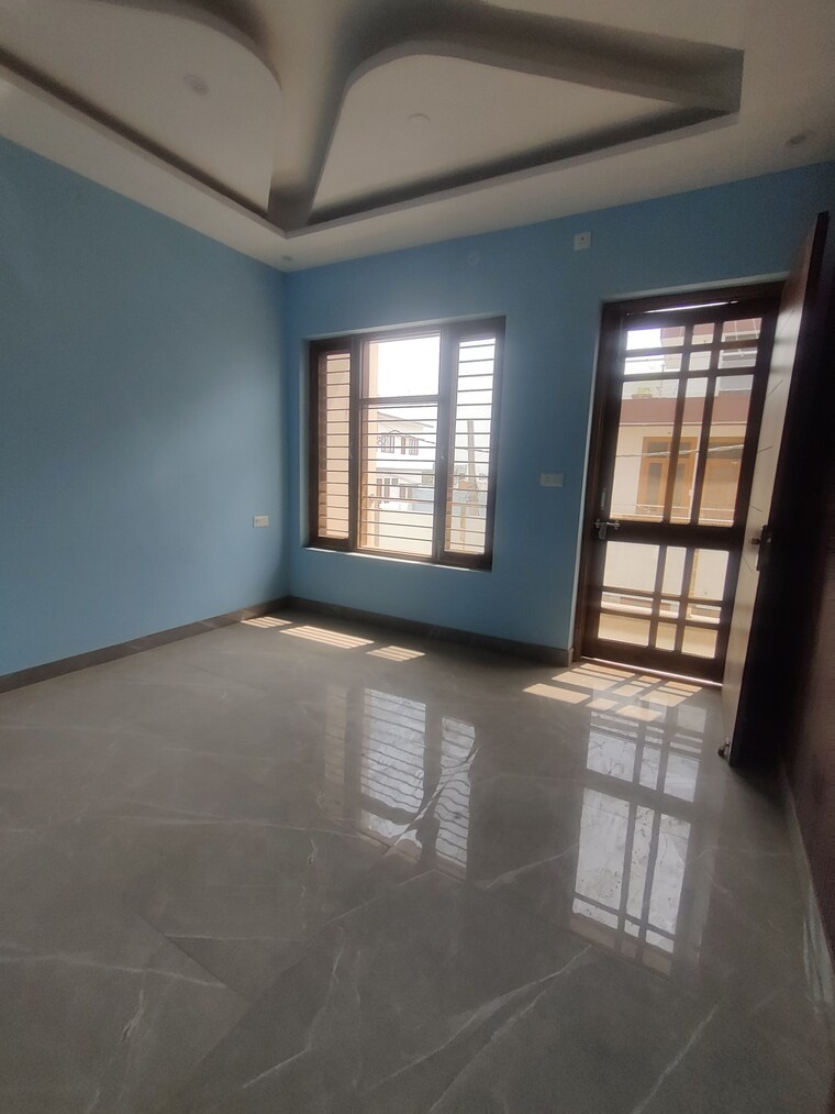 Master Bedroom, dehradun cantt 3.5 Bedroom 2000 Sq.Ft. Villa In Dehradun Cantt Dehradun 8451653