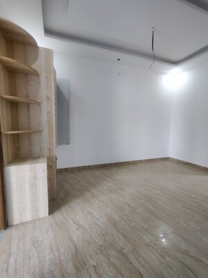 Room in 3.5 BHK Villa at Dehradun Cantt – for Sale