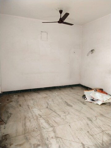 2 BHK Builder Floor For Rent in Sector 22