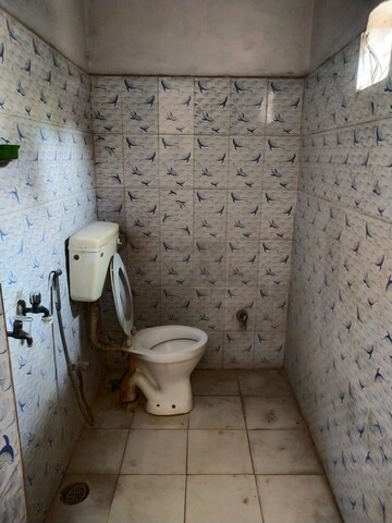 Bathroom in 2 BHK Builder Floor at Sector 22 – for Rent