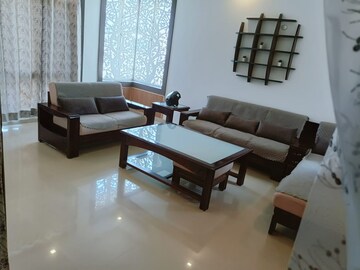 Master Bedroom in 3 BHK Villa at Ansal  API Palm Floors, Sushant Golf City – for Rent
