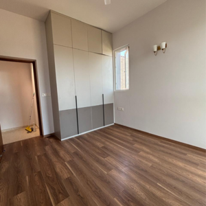 Room in 3 BHK Apartment at Conscient Hines Elevate, Sector 59 – for Sale