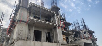 Living Room in 4 BHK Apartment at Irish Platinum, Sector 10 Greater Noida – for Sale