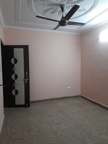 Master Bedroom in 2 BHK Builder Floor at Mehrauli – for Rent