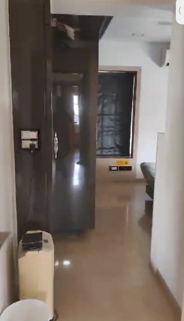 Master Plan in 3 BHK Apartment at Arihant Tower Byculla, Byculla – for Rent