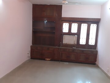 Bedroom in 3.5 BHK Apartment at Vasant Kunj – for Sale