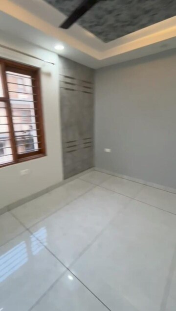 Master Bedroom in 2 BHK Builder Floor at RPS Palm Drive, Sector 88 – for Rent