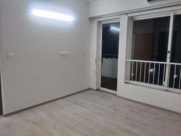 Room in 3 BHK Apartment at M3M Heights, Sector 65 – for Rent