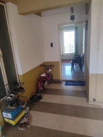 Master Bedroom in 1 BHK Apartment at Balaji Complex CHS, Balaji Nagar – for Rent