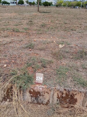  Plot For Sale in Basavanahalli