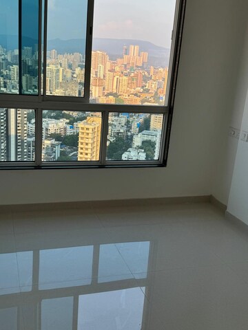 2.5 BHK Apartment For Rent in Bharat Arize, Goregaon West