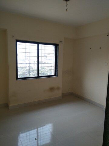 Master Bedroom in 2 BHK Builder Floor at Gurudatta Building, Dhankawadi – for Sale