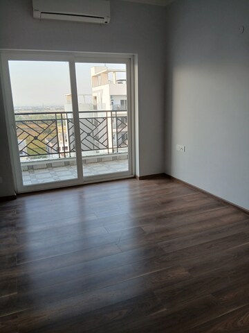 Floor Plan in 3 BHK Apartment at Central Park Flower Valley Aqua Front Towers, Sohna Sector 33 – for Sale