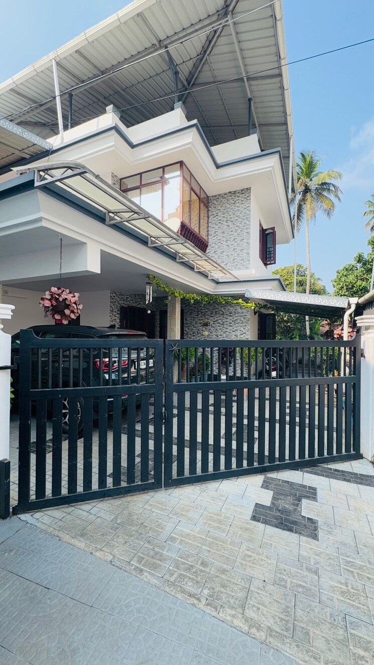 Exterior View, kuttoor 4 Bedroom 1650 Sq.Ft. Independent House In Kuttoor Thrissur 8452030