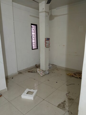 Room in 1.5 BHK Apartment at Paschim Vihar – for Rent