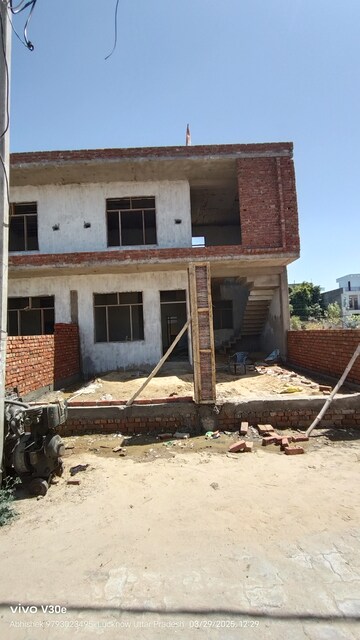 3 BHK Villa For Sale in Jankipuram