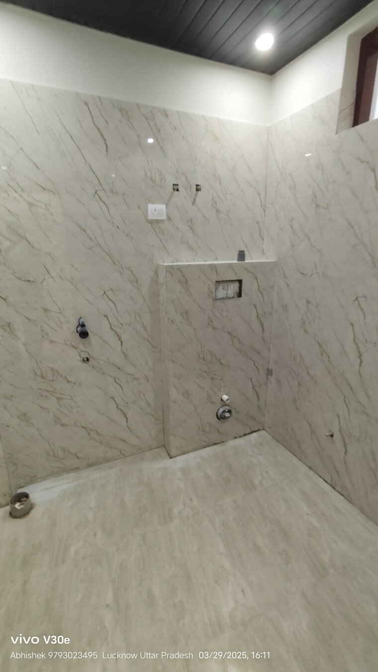 Bathroom, jankipuram 3 Bedroom 1400 Sq.Ft. Independent House In Jankipuram Lucknow 8452124