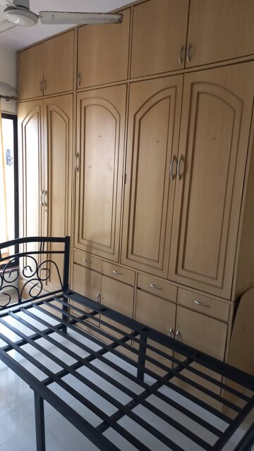 Team Area in 3 BHK Apartment at Pride Of Vakola, Santacruz East – for Rent