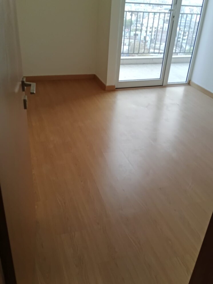 Master Bedroom, godrej-woods 3 Bedroom 1550 Sq.Ft. Apartment In Sector 43 Noida 8452148