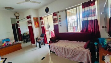 Room in 2 BHK Apartment at Anant Prayag Landbreeze, Punawale – for Rent