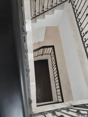 Furnished Amenities in 5 BHK Villa at Emaar Marbella, Sector 66 – for Sale