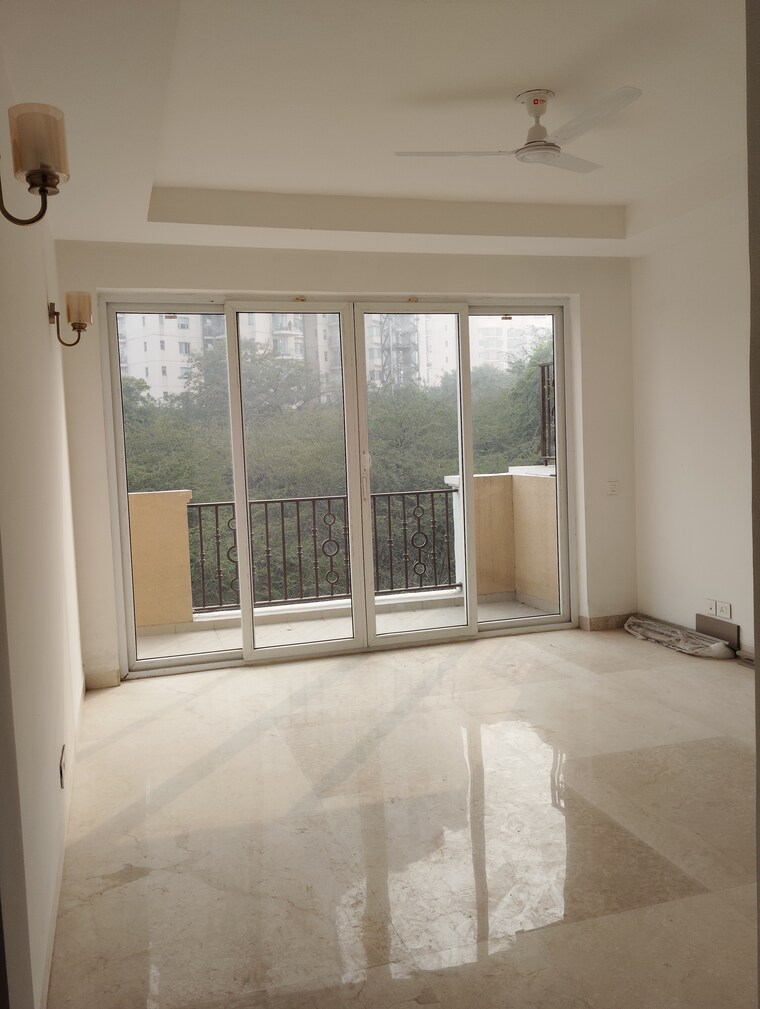 Master Bedroom, emaar-marbella 5 Bedroom 360 Sq.Yd. Villa In Sector 66 Gurgaon 8452244