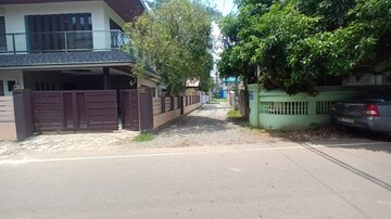 Living Room in  Plot at Tripunithura – for Sale