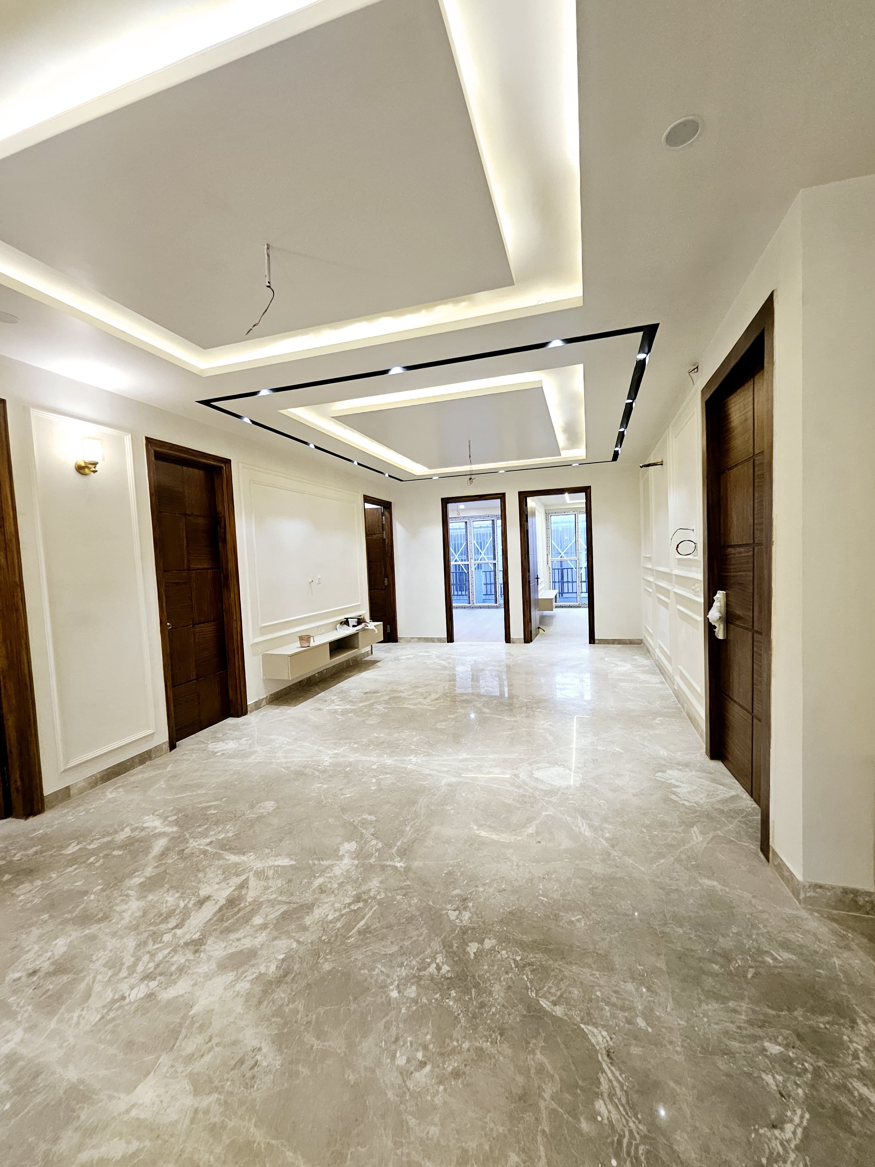 4 BHK + Servant Room Builder Floor For Sale in SS Mayfield Gardens