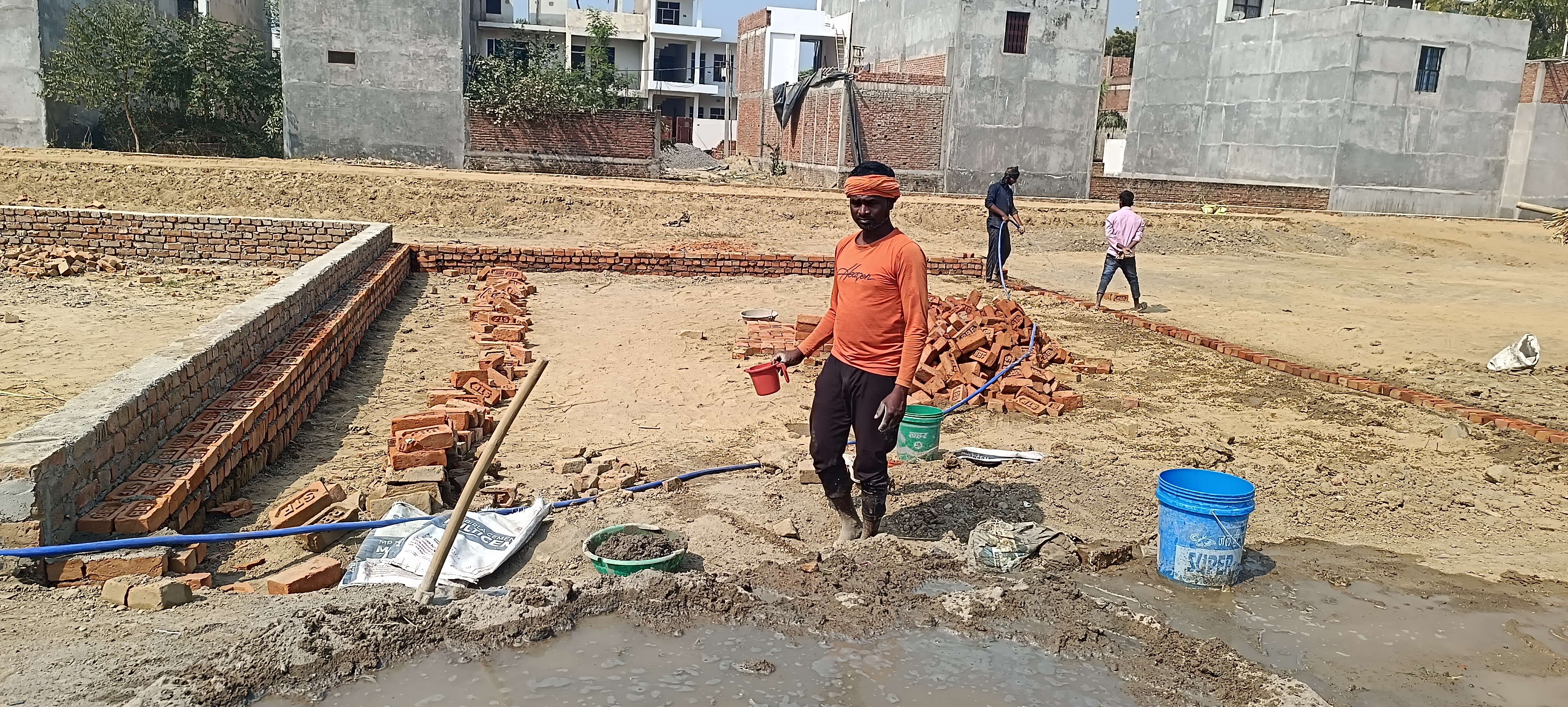 Plot For Sale in Kanti  Niketan