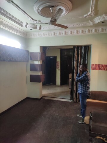 Master Bedroom in 2.5 BHK Independent House at Niralanagar – for Rent