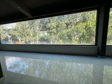  Showroom – Exterior View View at Meerut Road - for Rent